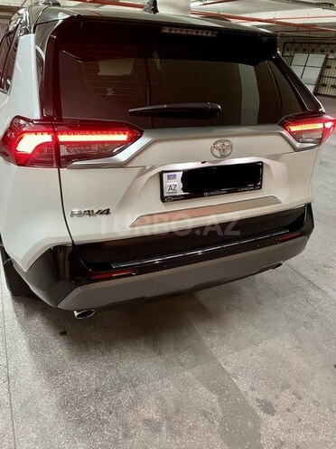 Toyota RAV4 2020, 9,500 km - 2.0 l - Bakı
