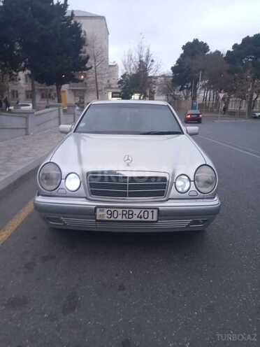 Mercedes E 240 1998, 324,000 km - 2.4 л - Bakı
