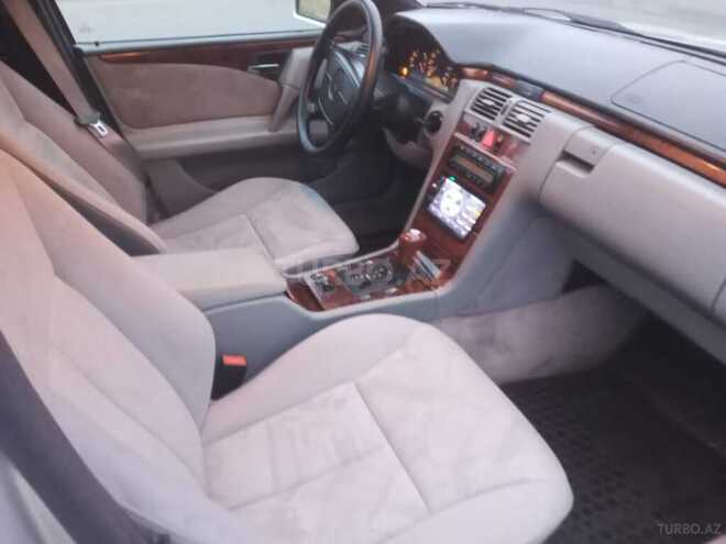 Mercedes E 240 1998, 324,000 km - 2.4 л - Bakı