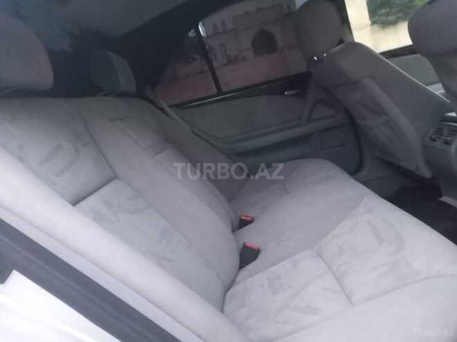 Mercedes E 240 1998, 324,000 km - 2.4 л - Bakı