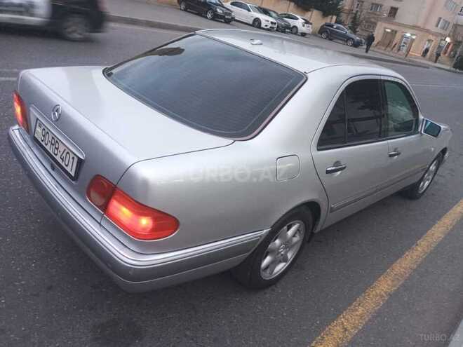 Mercedes E 240 1998, 324,000 km - 2.4 л - Bakı