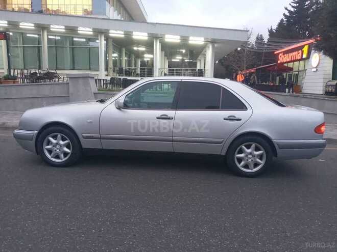 Mercedes E 240 1998, 324,000 km - 2.4 л - Bakı