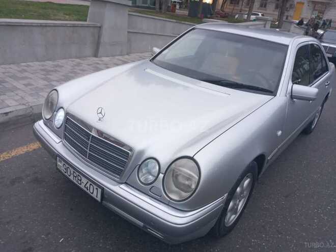 Mercedes E 240 1998, 324,000 km - 2.4 л - Bakı
