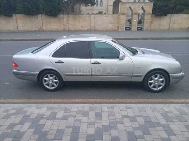 Mercedes E 240 1998, 324,000 km - 2.4 л - Bakı