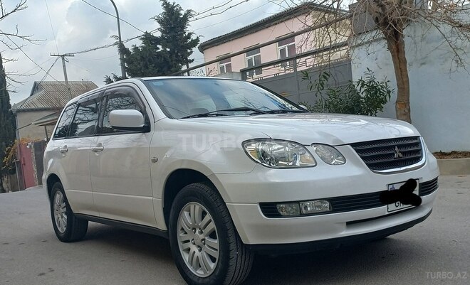 Mitsubishi Airtrek 2002, 260,000 km - 2.0 л - Bakı