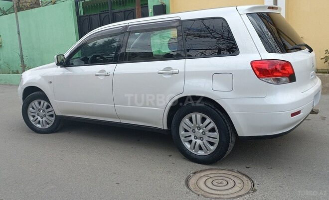 Mitsubishi Airtrek 2002, 260,000 km - 2.0 л - Bakı