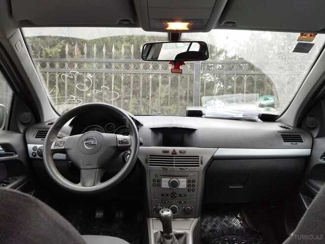 Opel Astra 2006, 212,000 km - 1.3 l - Bakı