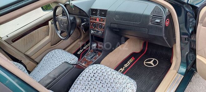 Mercedes C 200 1996, 325,842 km - 2.0 л - Bakı