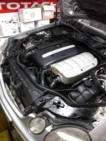 Mercedes E 270 2002, 262,000 km - 2.7 l - Sumqayıt