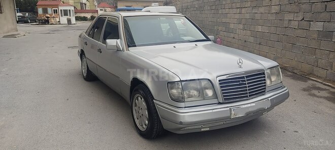 Mercedes E 200 1992, 640,000 km - 2.0 l - Bakı