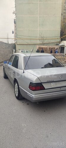Mercedes E 200 1992, 640,000 km - 2.0 l - Bakı