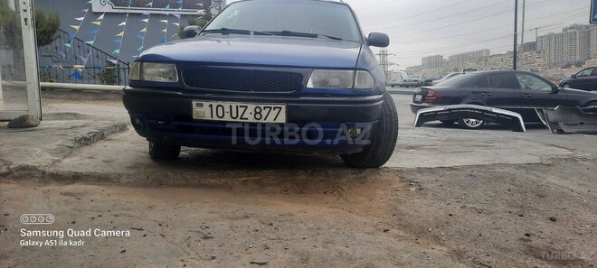 Opel Astra 1996, 417,439 km - 1.6 л - Bakı
