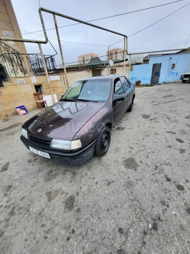 Opel Vectra 1992, 410,000 km - 1.8 l - Bakı
