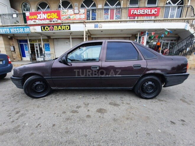 Opel Vectra 1992, 410,000 km - 1.8 l - Bakı