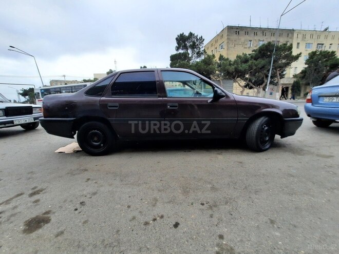 Opel Vectra 1992, 410,000 km - 1.8 l - Bakı