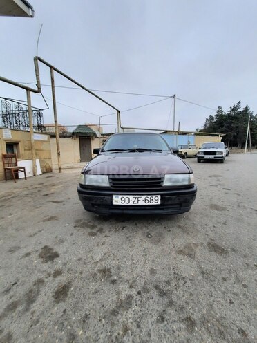Opel Vectra 1992, 410,000 km - 1.8 l - Bakı
