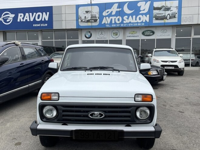 LADA (VAZ) Niva