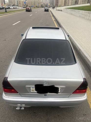 Mercedes C 240 1999, 308,000 km - 2.4 l - Bakı