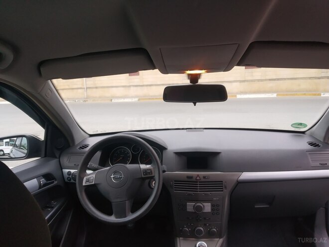 Opel Astra 2005, 252,000 km - 1.6 l - Bakı