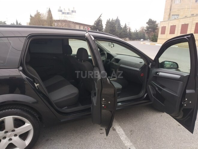 Opel Astra 2005, 252,000 km - 1.6 l - Bakı