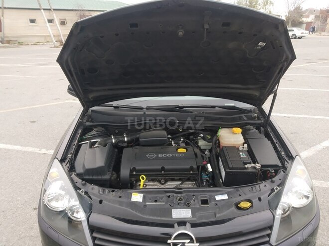 Opel Astra 2005, 252,000 km - 1.6 l - Bakı