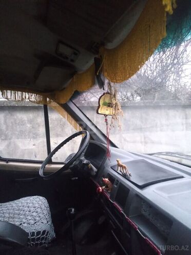 GAZ 33021 1997, 185,000 km - 2.5 l - Qax