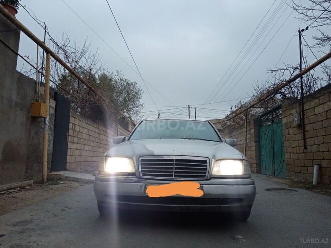 Mercedes C 250 1994, 200,000 km - 2.5 l - Bakı