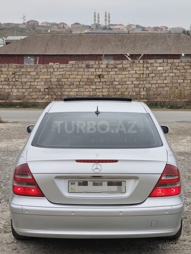 Mercedes E 240 2003, 211,000 km - 2.4 l - Bakı