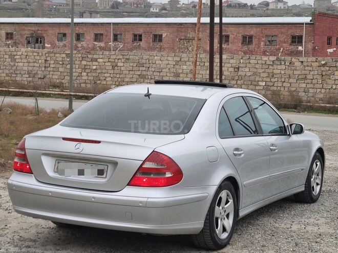 Mercedes E 240 2003, 211,000 km - 2.4 l - Bakı