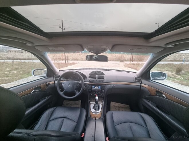 Mercedes E 240 2003, 211,000 km - 2.4 l - Bakı