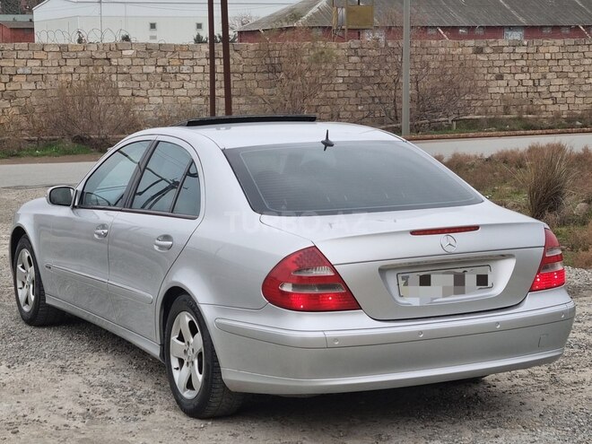 Mercedes E 240 2003, 211,000 km - 2.4 l - Bakı