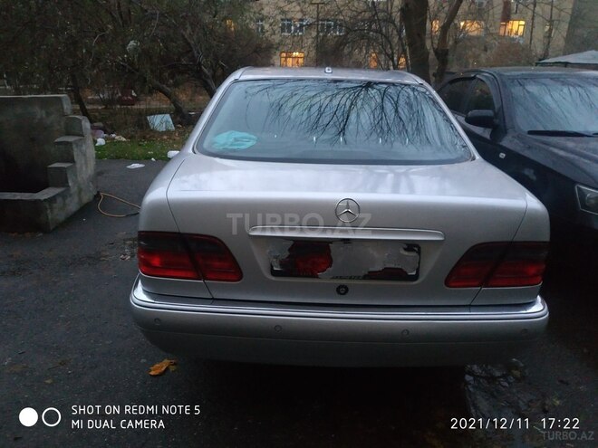 Mercedes E 300 1998, 450,000 km - 3.0 l - Bakı