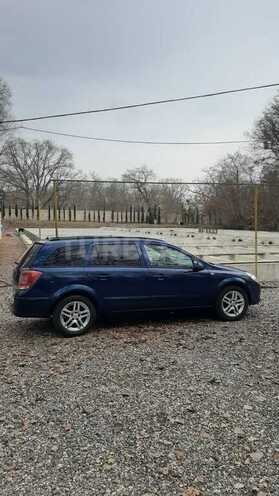 Opel Astra 2007, 209,000 km - 1.3 л - Xudat