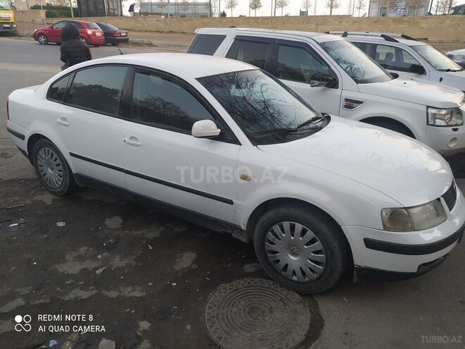 Volkswagen Passat 1997, 300,000 km - 1.8 l - Sabirabad