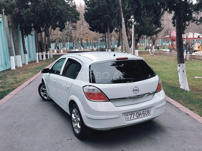Opel Astra 2006, 201,000 km - 1.3 л - Bakı