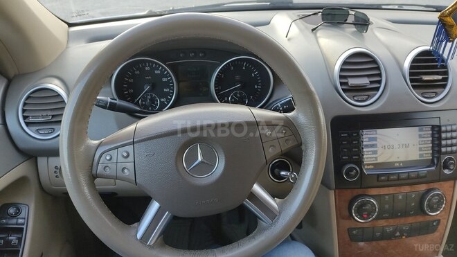 Mercedes ML 350 2008, 260,000 km - 3.5 l - Sumqayıt