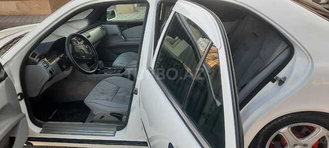 Mercedes E 280 1996, 258,369 km - 2.8 l - Sumqayıt