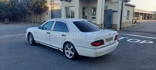 Mercedes E 280 1996, 258,369 km - 2.8 l - Sumqayıt