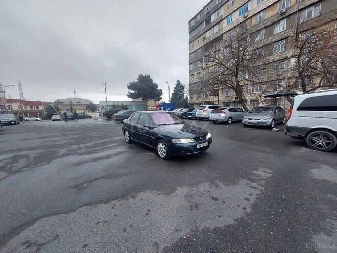 Opel Vectra 2001, 310,000 km - 1.8 л - Bakı