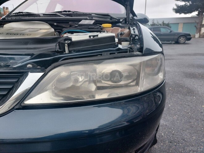 Opel Vectra 2001, 310,000 km - 1.8 л - Bakı