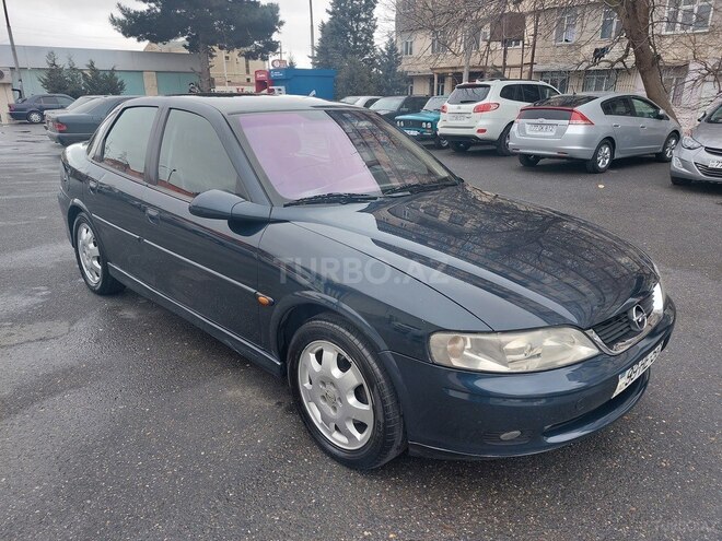Opel Vectra 2001, 310,000 km - 1.8 л - Bakı