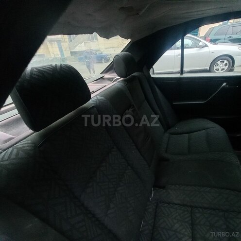 Mercedes C 180 1993, 325,680 km - 1.8 l - Bakı