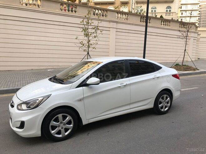 Hyundai Accent 2013, 116,000 km - 1.4 l - Bakı