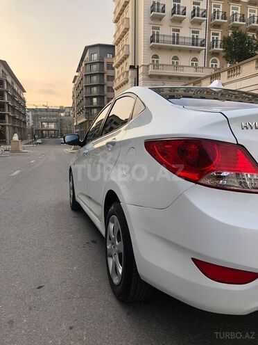 Hyundai Accent 2013, 116,000 km - 1.4 l - Bakı