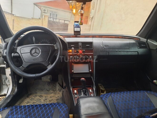 Mercedes C 180 1997, 214,436 km - 1.8 l - Bakı