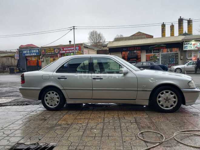 Mercedes C 200 1998, 260,000 km - 2.0 l - Bakı