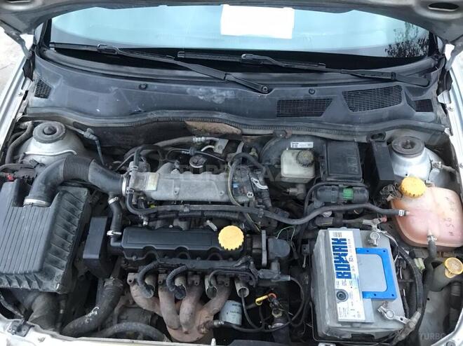 Opel Astra 2001, 210,000 km - 1.6 l - Bakı