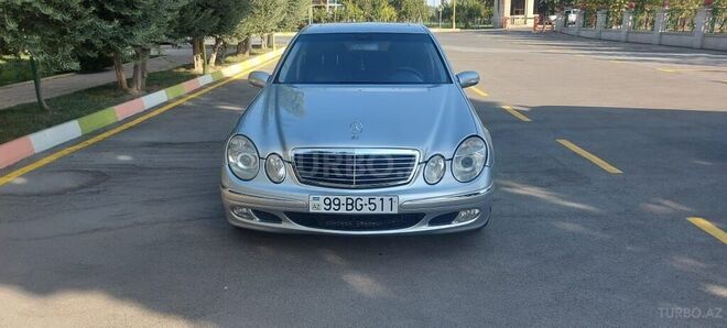 Mercedes E 320 2004, 31,400 km - 3.2 l - Göyçay