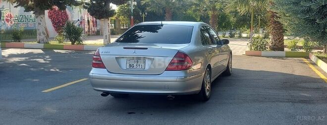 Mercedes E 320 2004, 31,400 km - 3.2 l - Göyçay