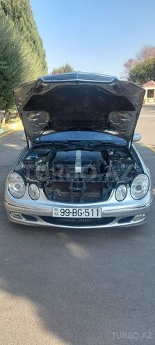 Mercedes E 320 2004, 31,400 km - 3.2 l - Göyçay